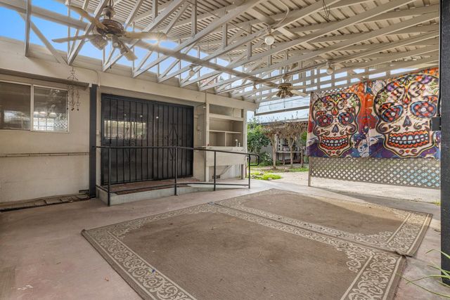 1535 Niel Ave, Turlock, CA 95380