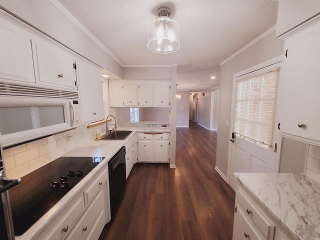 980 Homecrest Drive, Piggott, AR 72454