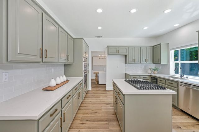 5335 Thunder Ridge, Rocklin, CA 95765