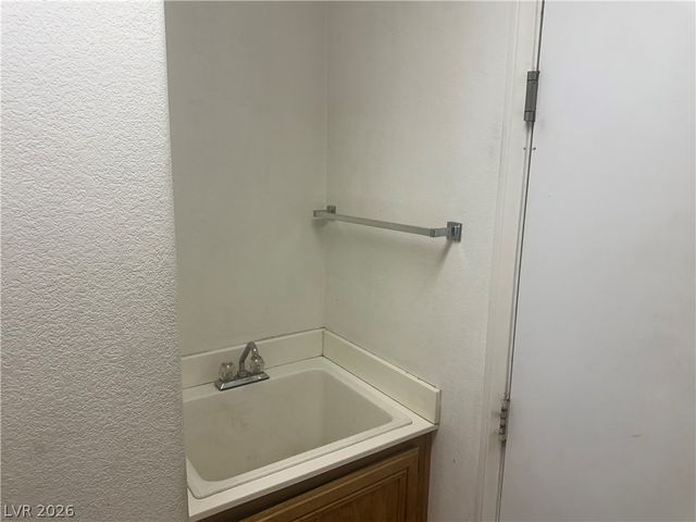 1034 Yellow Marigold Court, Henderson, NV 89002