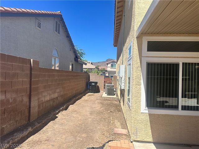 1034 Yellow Marigold Court, Henderson, NV 89002