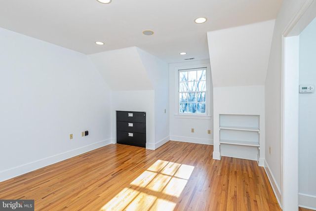 40 GOVERNORS LN, Princeton, NJ 08540