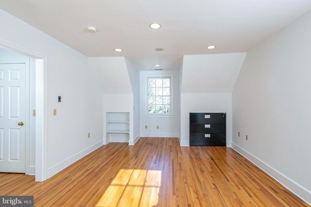 40 GOVERNORS LN, Princeton, NJ 08540