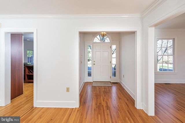 40 GOVERNORS LN, Princeton, NJ 08540