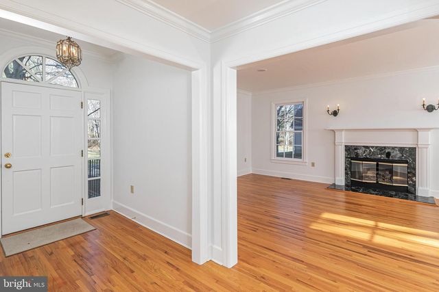 40 GOVERNORS LN, Princeton, NJ 08540