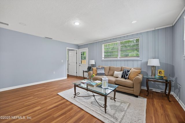 6952 GOLDILOCKS Lane, Jacksonville, FL 32210