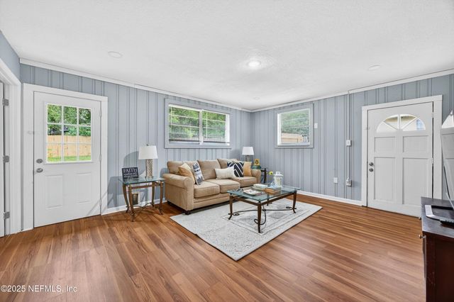 6952 GOLDILOCKS Lane, Jacksonville, FL 32210
