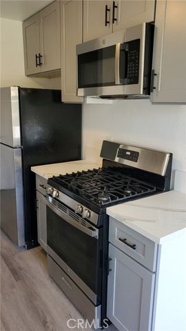 700 West La Veta Avenue E4, Orange, CA 92868