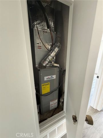 700 West La Veta Avenue E4, Orange, CA 92868