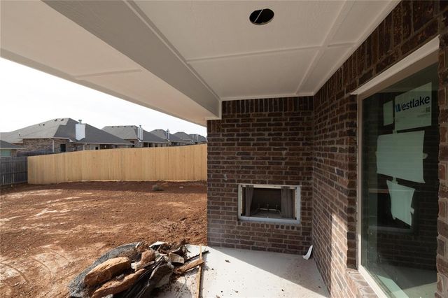 3800 Lynne Avenue, Edmond, OK 73012