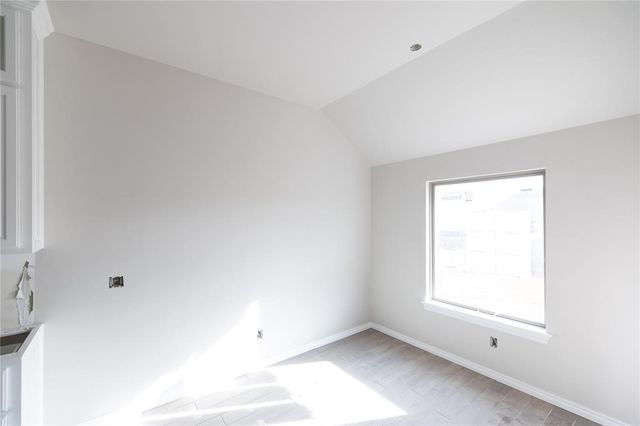 3800 Lynne Avenue, Edmond, OK 73012