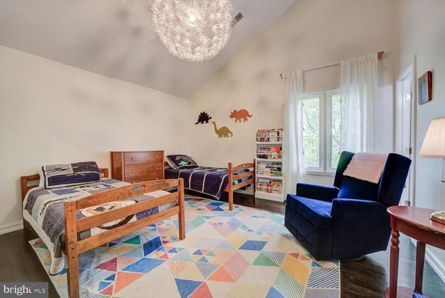 9124 VENDOME DR, Bethesda, MD 20817