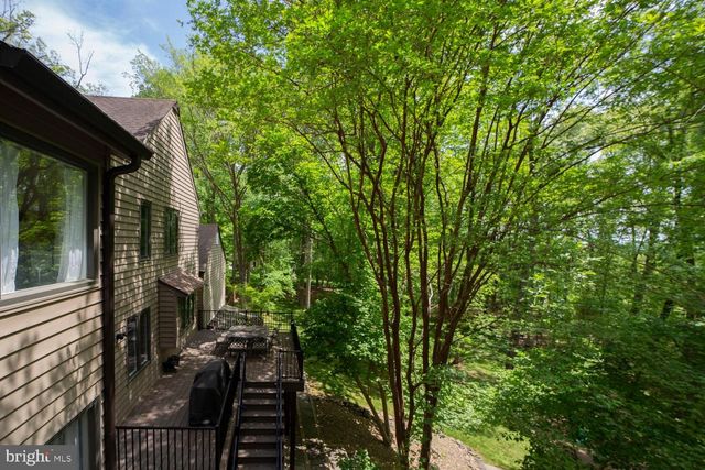 9124 VENDOME DR, Bethesda, MD 20817