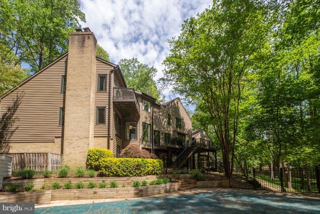 9124 VENDOME DR, Bethesda, MD 20817