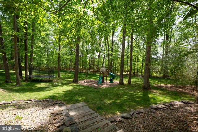9124 VENDOME DR, Bethesda, MD 20817