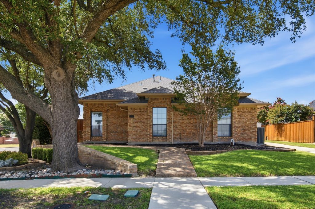 3000 Crickett Drive, Plano, TX 75023