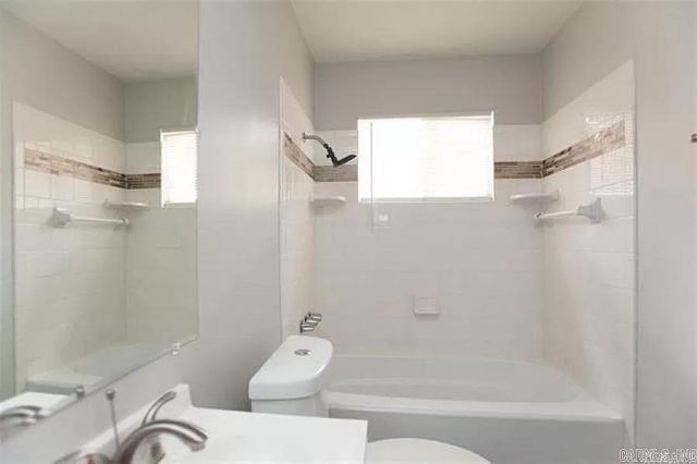 8915 Merrivale Dr Drive, Little Rock, AR 72209