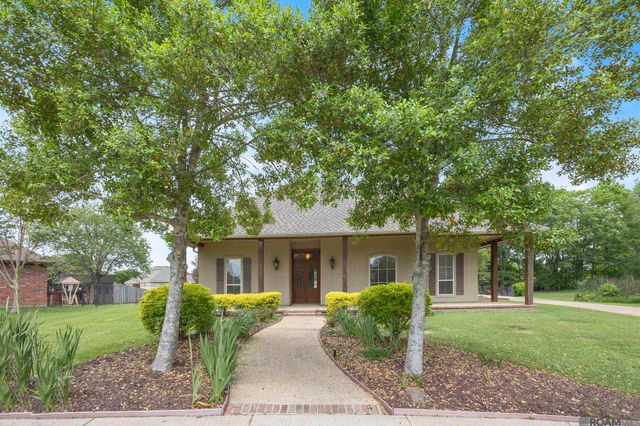 4279 Cypress Pointe Dr, Zachary, LA 70791