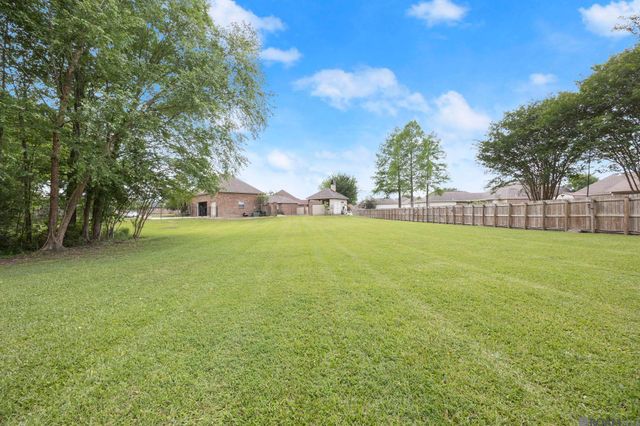 4279 Cypress Pointe Dr, Zachary, LA 70791