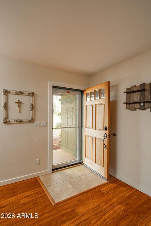 Image 12 of property listing at 3355 S OWL SLICK Road, Cornville, AZ 86325