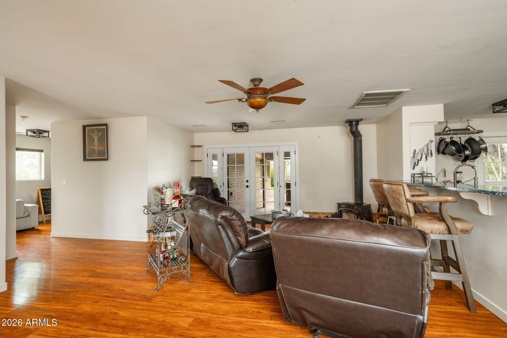Image 17 of property listing at 3355 S OWL SLICK Road, Cornville, AZ 86325