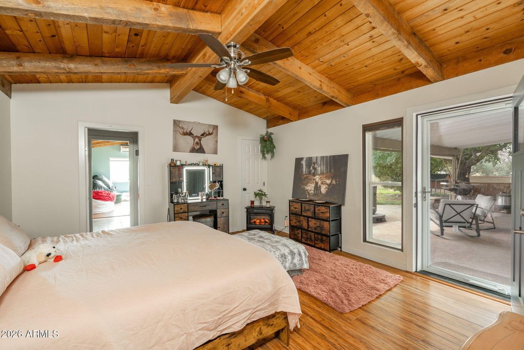 Image 21 of property listing at 3355 S OWL SLICK Road, Cornville, AZ 86325