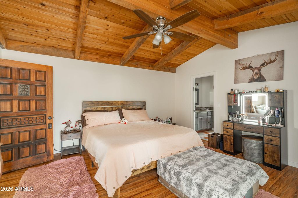Image 22 of property listing at 3355 S OWL SLICK Road, Cornville, AZ 86325