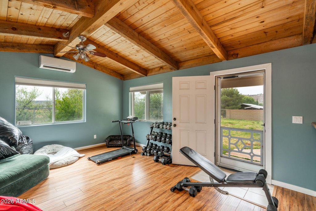 Image 28 of property listing at 3355 S OWL SLICK Road, Cornville, AZ 86325