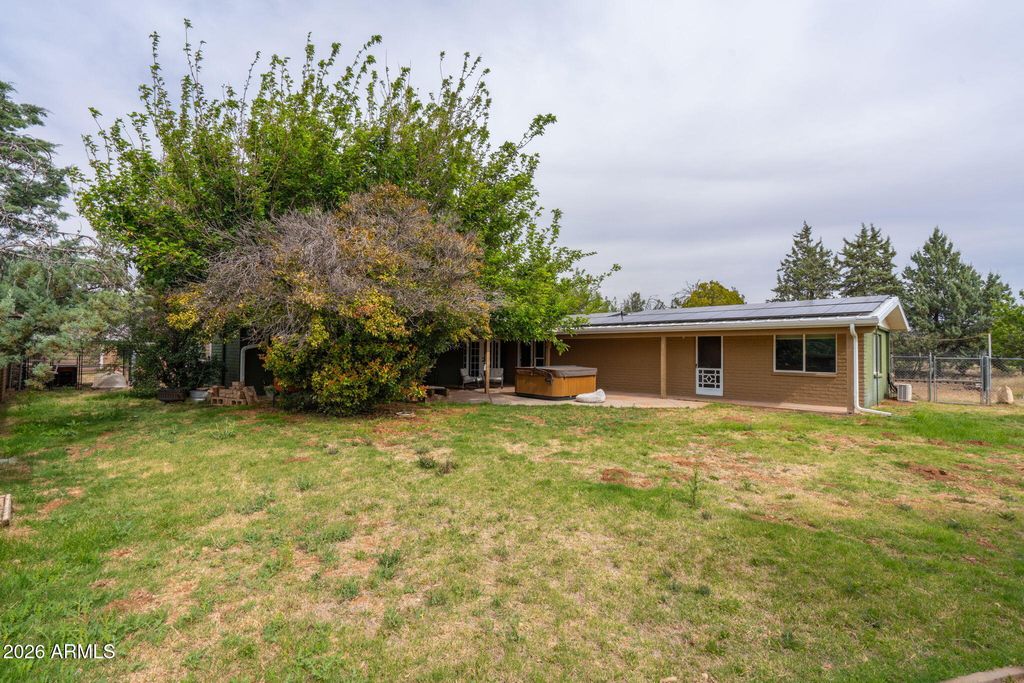 Image 32 of property listing at 3355 S OWL SLICK Road, Cornville, AZ 86325