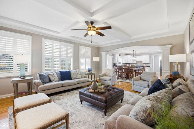 10759 Giselle Way, Fishers, IN 46040