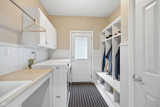 10759 Giselle Way, Fishers, IN 46040