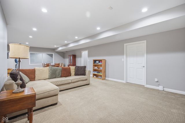 10759 Giselle Way, Fishers, IN 46040