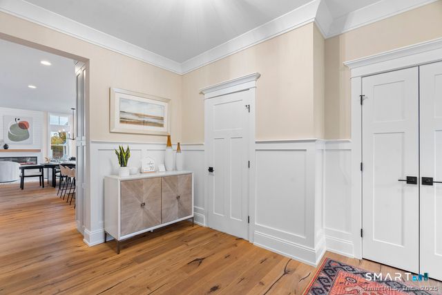 27 Soderman Way 27, Cheshire, CT 06410