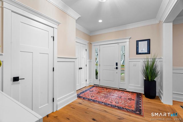 27 Soderman Way 27, Cheshire, CT 06410