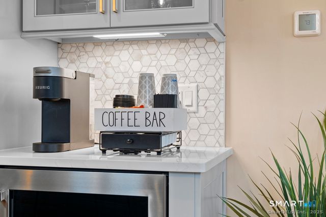 27 Soderman Way 27, Cheshire, CT 06410