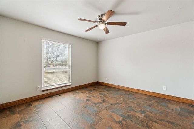 5840 Stewart Drive, Mustang, OK 73064