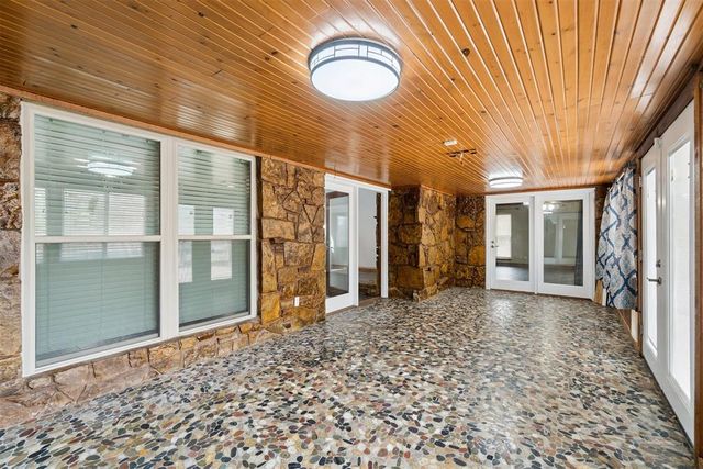 5840 Stewart Drive, Mustang, OK 73064