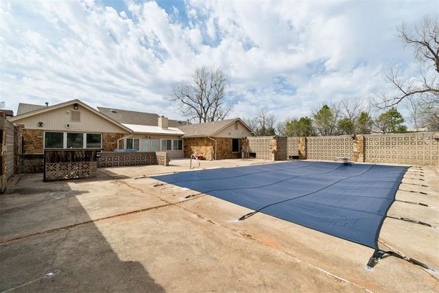 5840 Stewart Drive, Mustang, OK 73064