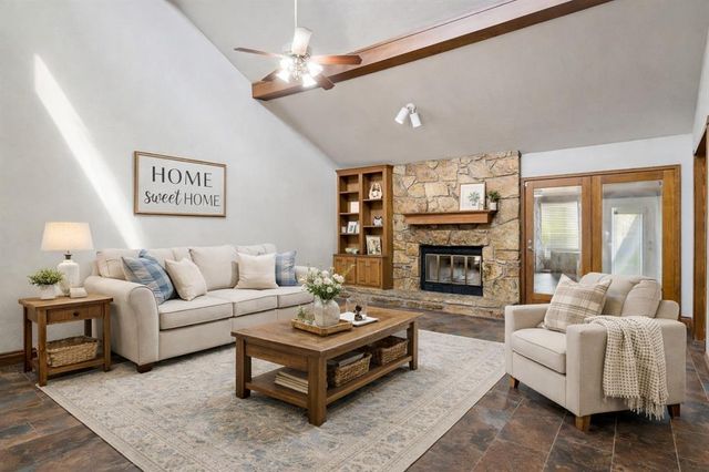 5840 Stewart Drive, Mustang, OK 73064