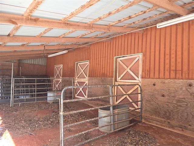 5840 Stewart Drive, Mustang, OK 73064