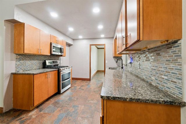 5840 Stewart Drive, Mustang, OK 73064