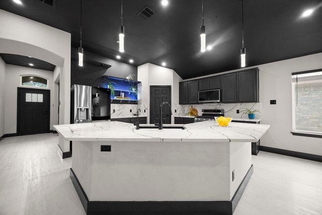 18528 Blue Pond DR, Pflugerville, TX 78660