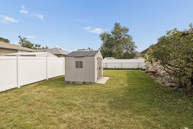 5222 Laramie Court, Oak Forest, IL 60452