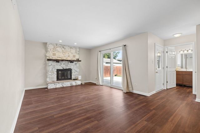 5222 Laramie Court, Oak Forest, IL 60452