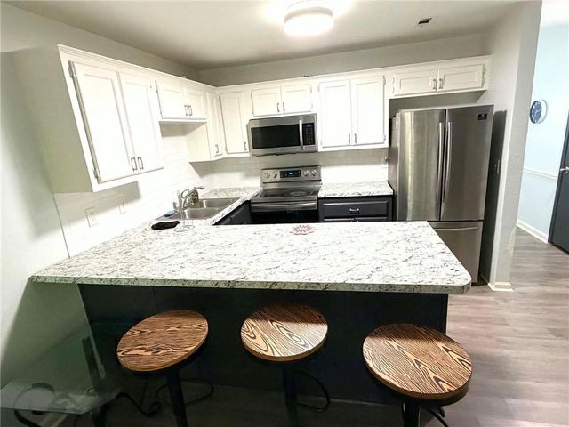 3044 Steeplechase, Alpharetta, GA 30004