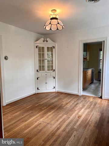 6821 BARR RD, Bethesda, MD 20816