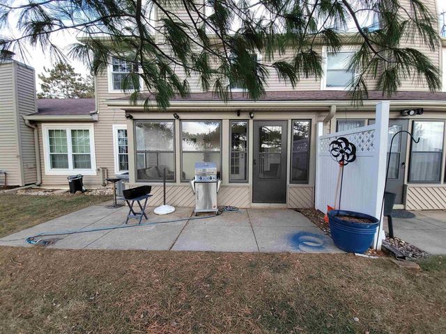 602 Saddle Ridge, Portage, WI 53901