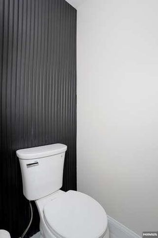 38 Chestnut Avenue, Bogota, NJ 07603