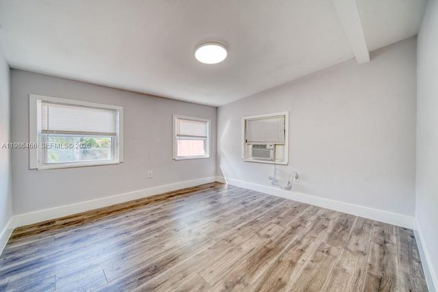 3353 SW 23rd Ter 3355, Miami, FL 33145