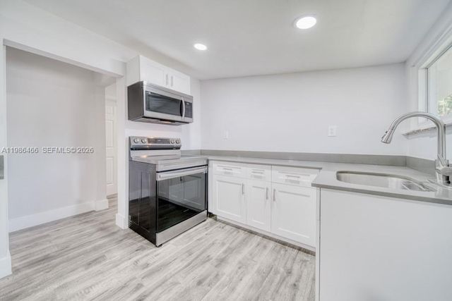 3353 SW 23rd Ter 3355, Miami, FL 33145